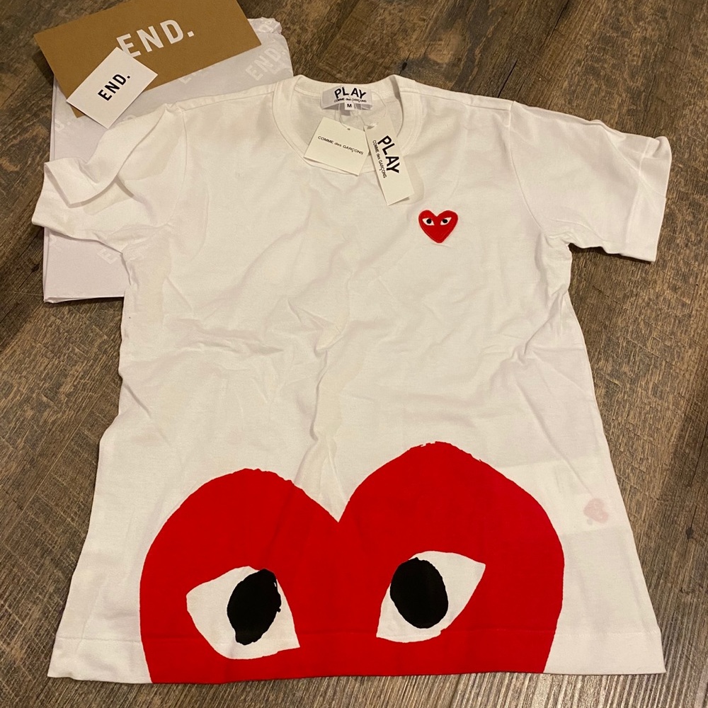 Women’s comme des gargons shirt